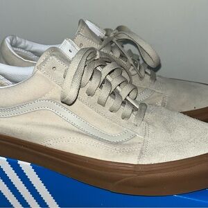 Vans Men's Beige ol skool Sneakers